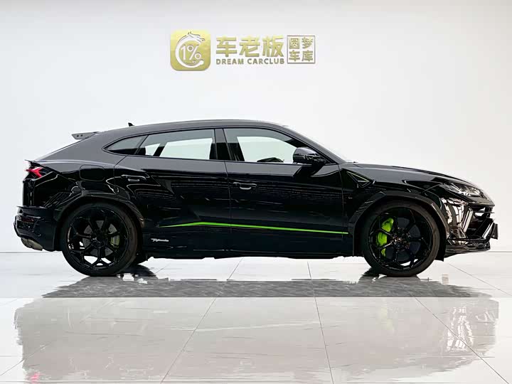 Фото 7 - Lamborghini Urus