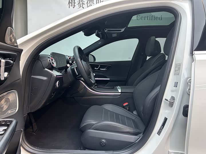 Фото 7 - Mercedes-Benz C-Class