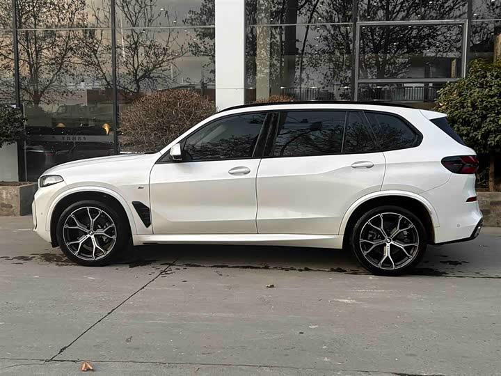 Фото 2 - BMW X5