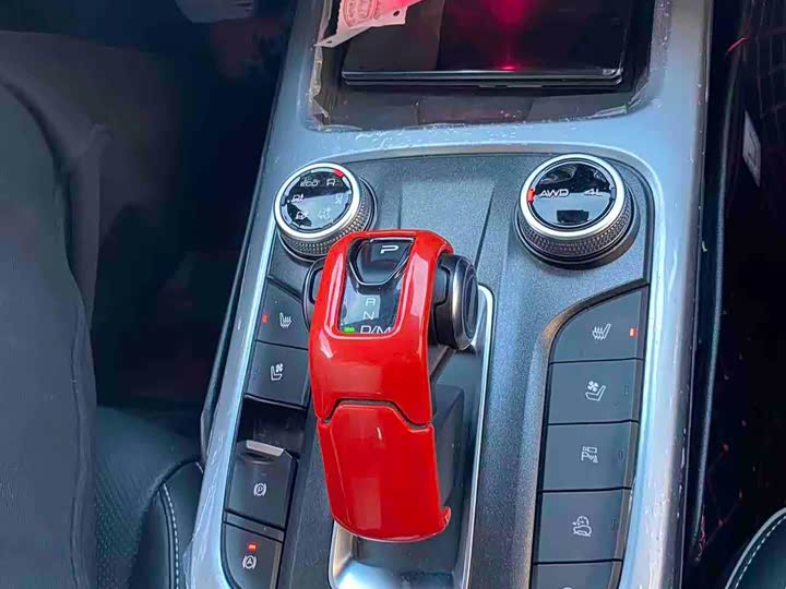 Фото 6 - Tank 300