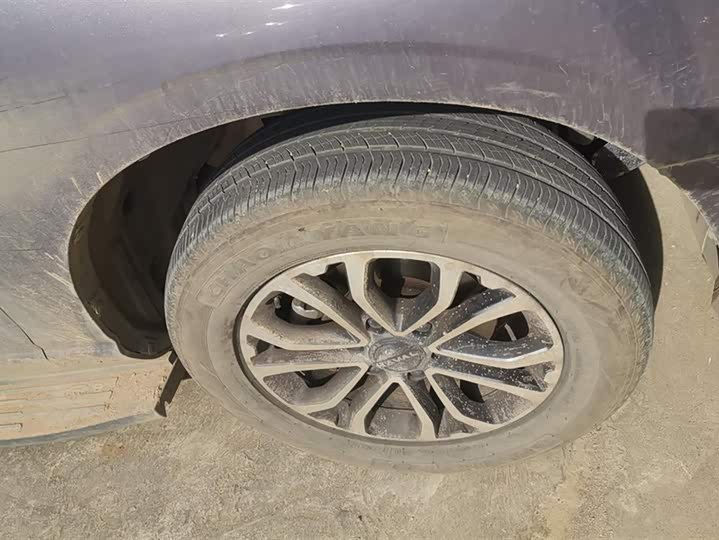 Фото 6 - Haval H5