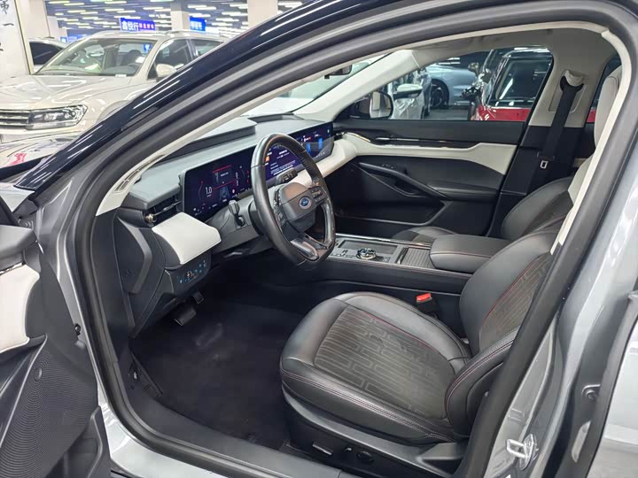 Фото 7 - Ford Mondeo