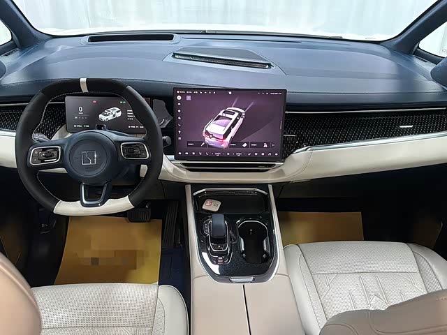 Фото 6 - Zeekr 009