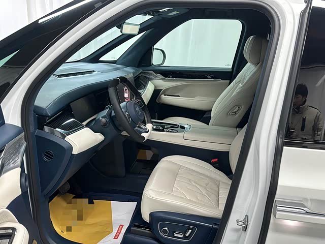 Фото 7 - Zeekr 009