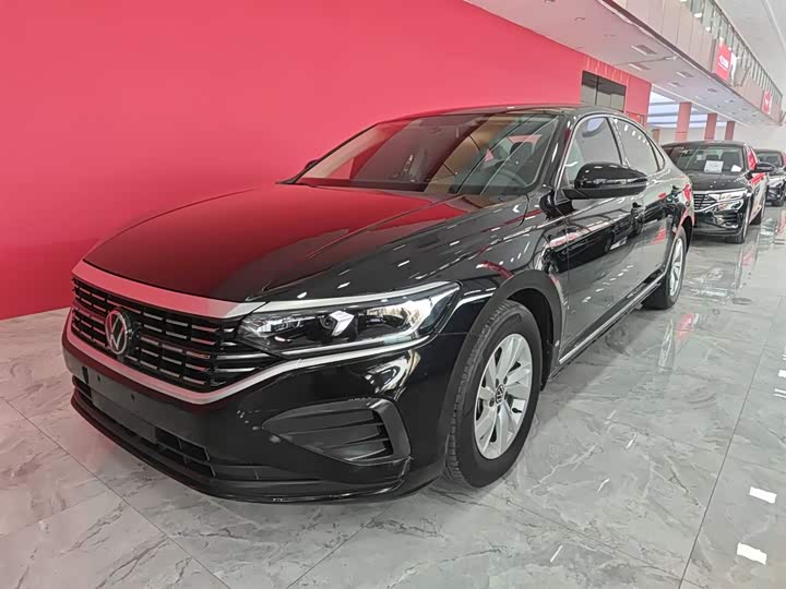 Фото 2 - Volkswagen Passat