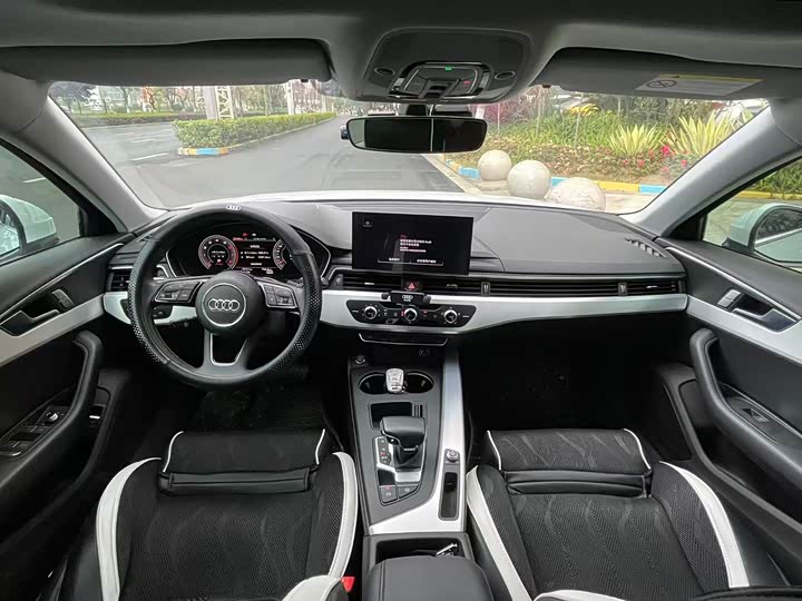 Фото 9 - Audi A4L