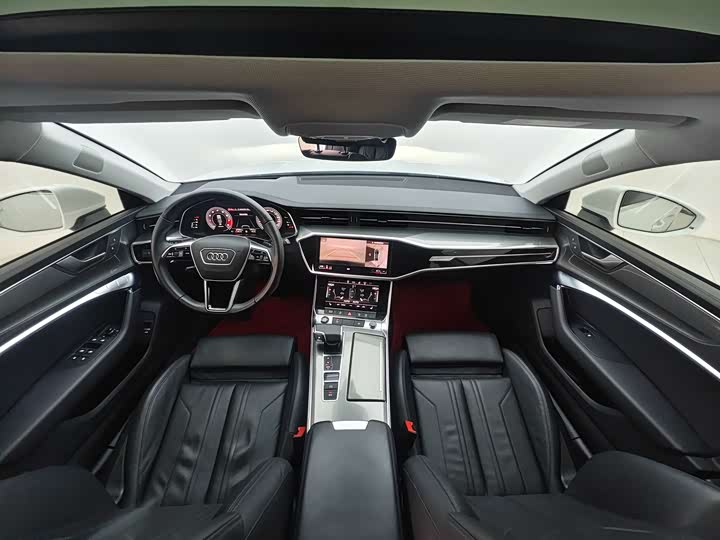 Фото 7 - Audi A7