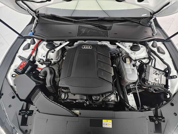 Фото 9 - Audi A7