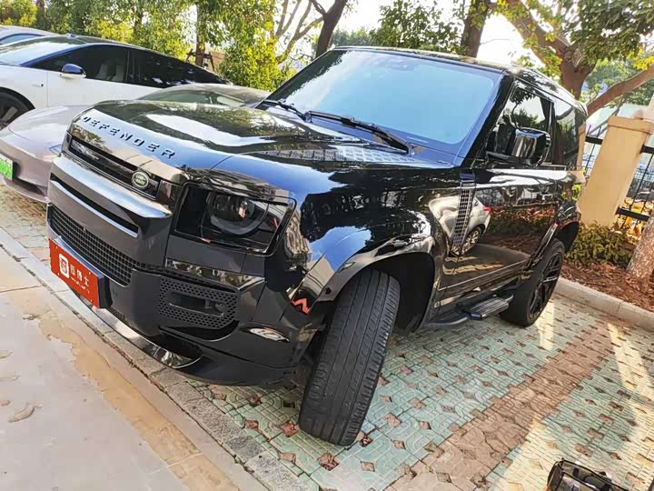 Фото 1 - Land Rover Defender