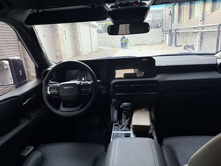 Фото 6 - Toyota Prado