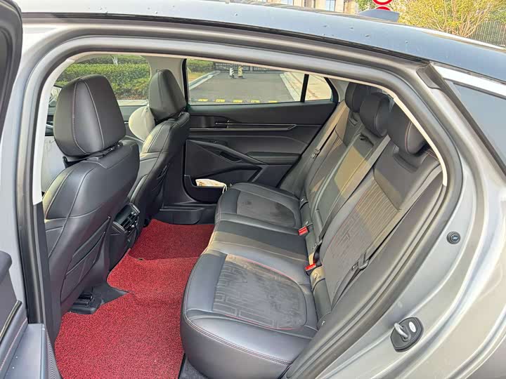 Фото 9 - Ford Mondeo