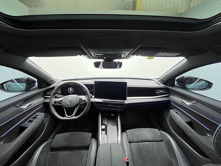 Фото 4 - Volkswagen Passat