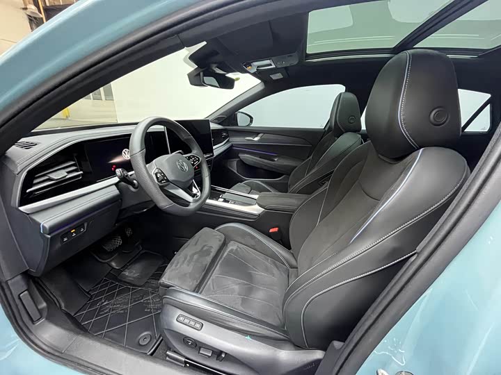 Фото 5 - Volkswagen Passat