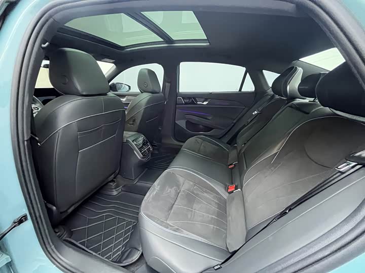 Фото 6 - Volkswagen Passat