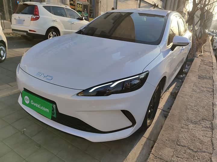 Фото 2 - BYD Seal 05 DM-i Hybrid