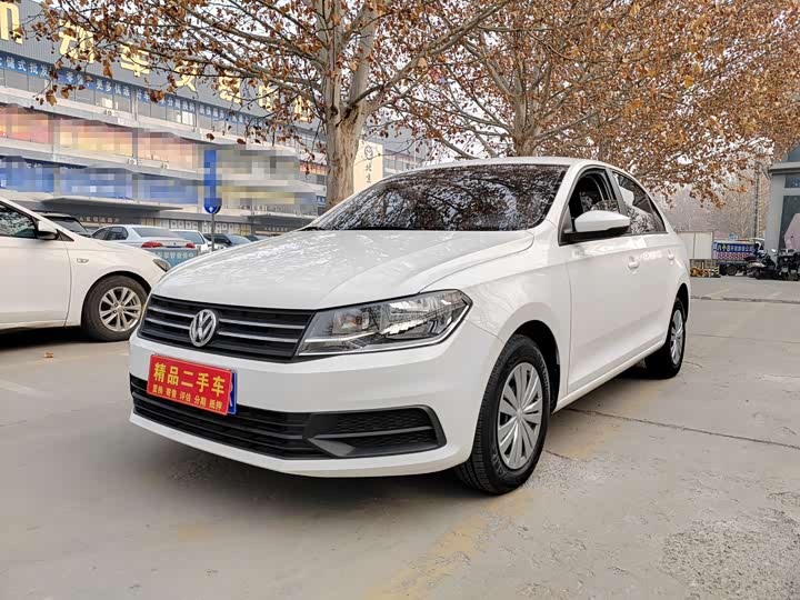 Фото 1 - Volkswagen Santana