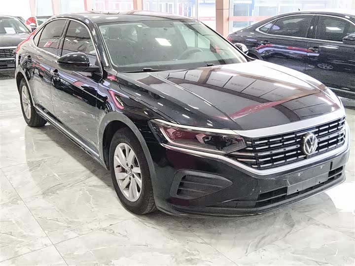 Фото 4 - Volkswagen Passat