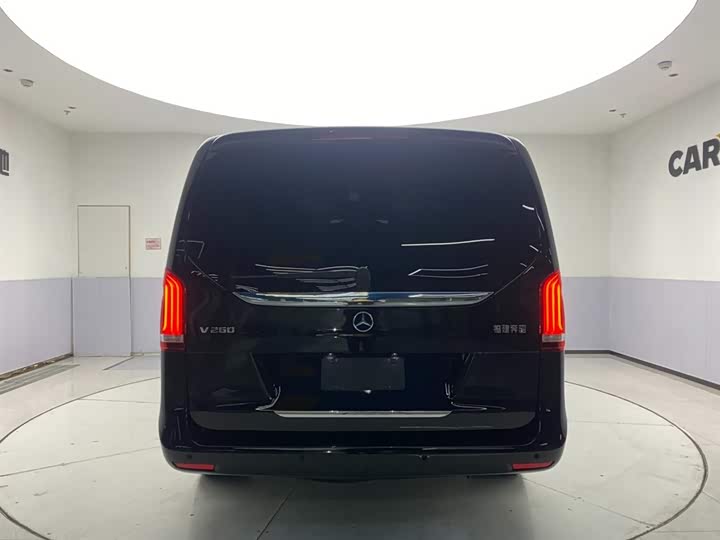 Фото 6 - Mercedes-Benz V-Class