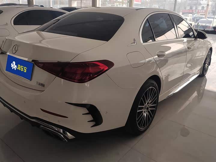 Фото 3 - Mercedes-Benz C-Class