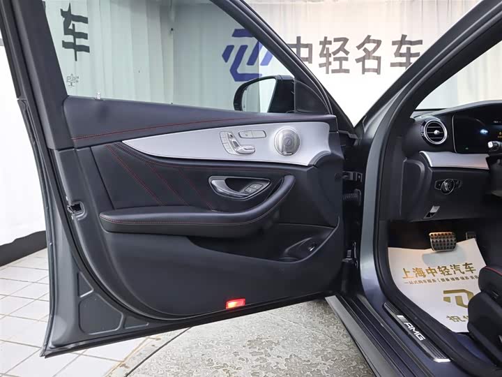 Фото 5 - Mercedes-Benz E-Class AMG