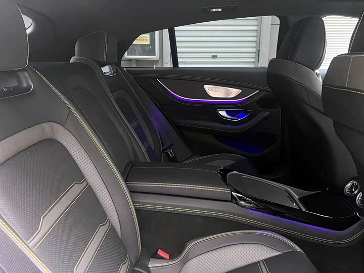 Фото 6 - Mercedes-Benz AMG GT