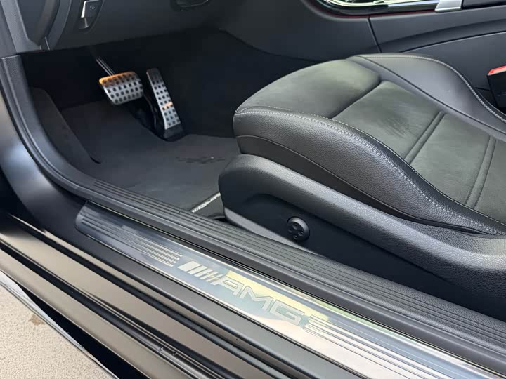 Фото 7 - Mercedes-Benz C-Class AMG