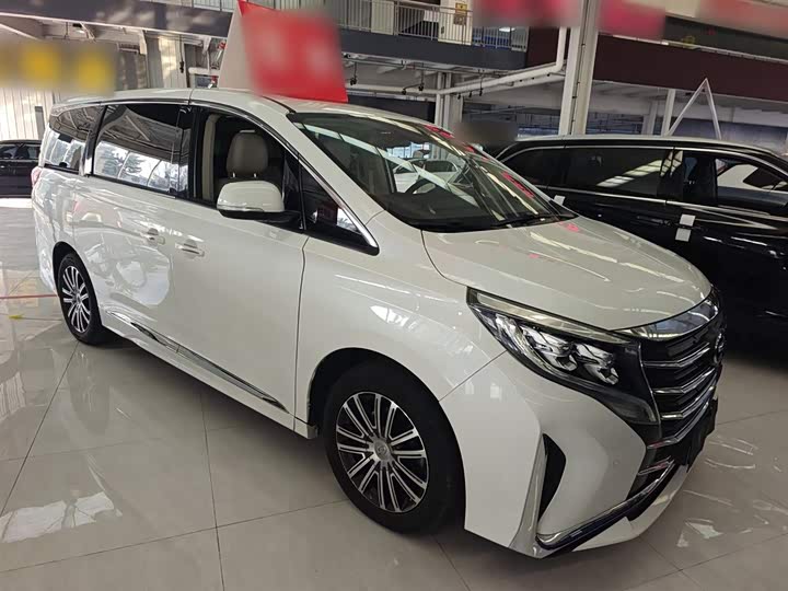 Фото 4 - GAC Trumpchi M8