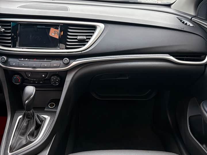 Фото 8 - Buick Excelle GT