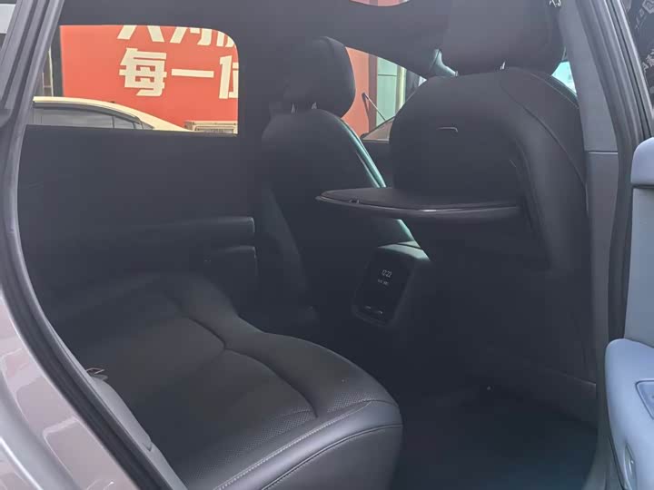 Фото 9 - XPeng F57