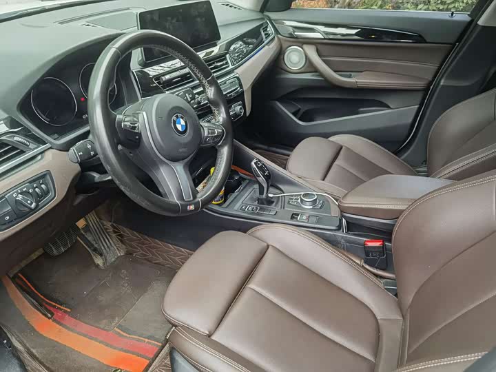 Фото 7 - BMW X1