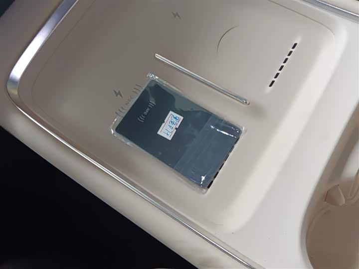 Фото 9 - XPeng F57