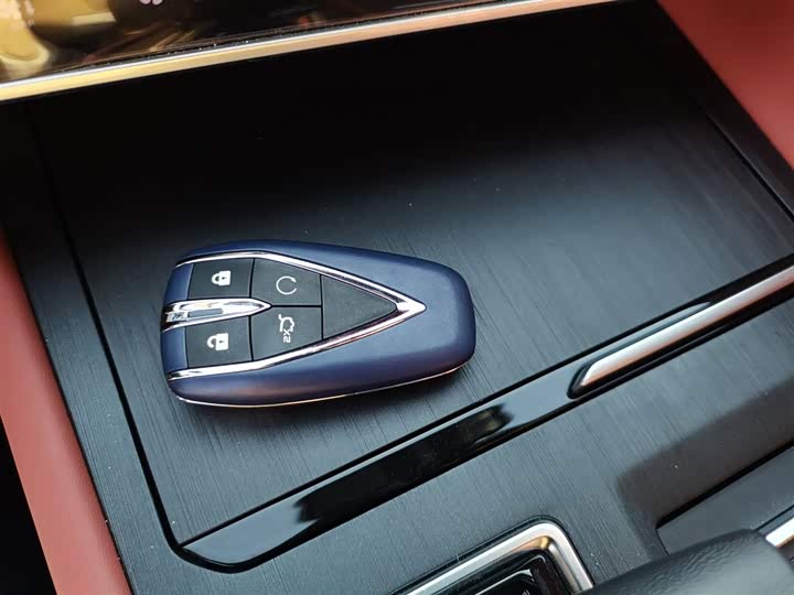 Фото 9 - Changan CS75 Plus