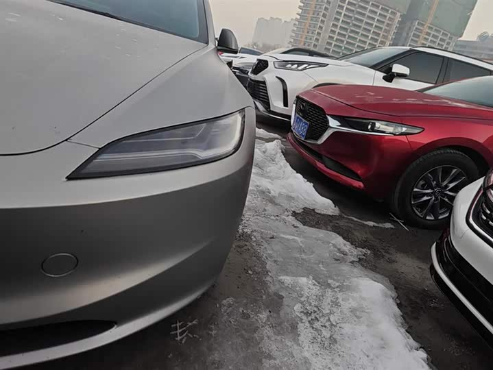 Фото 5 - Tesla Model 3