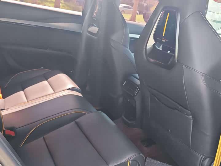 Фото 9 - MG Motor 5 Scorpio