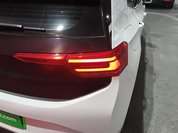 Фото 8 - Volkswagen ID.3