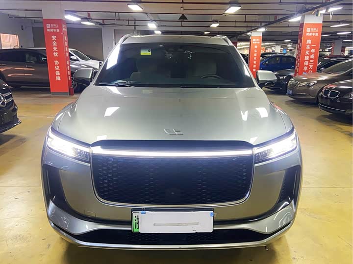 Фото 2 - LiXiang One