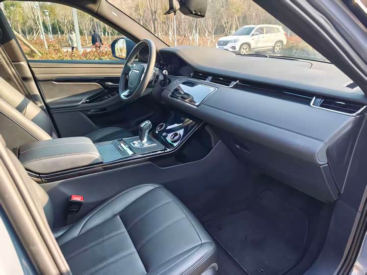 Фото 4 - Land Rover Range Rover Evoque L