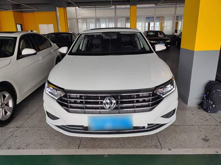 Фото 3 - Volkswagen Sagitar L