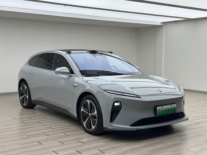 Фото 5 - Nio ET5T