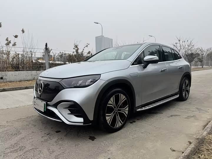 Фото 1 - Mercedes-Benz EQE SUV