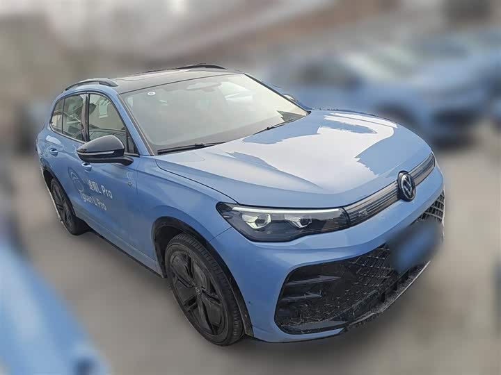 Фото 7 - Volkswagen Tiguan L Pro