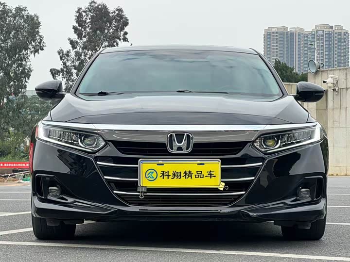 Фото 2 - Honda Accord