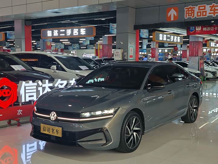 Фото 1 - Volkswagen Magotan