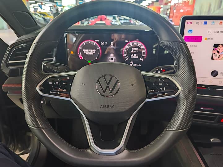 Фото 6 - Volkswagen Magotan