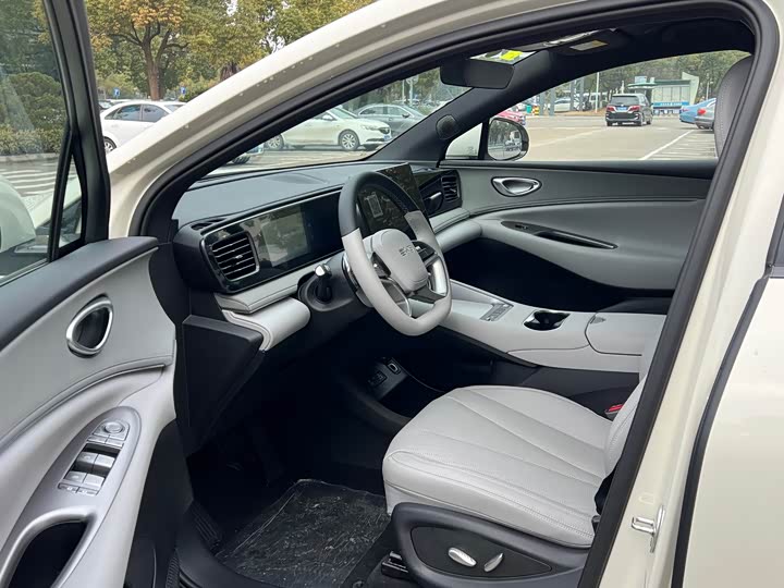 Фото 8 - BYD Sea Lion 06 Hybrid/EV