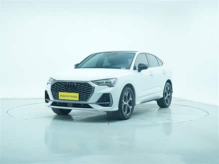 Фото 1 - Audi Q3 Sportback