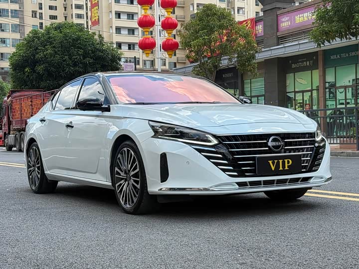 Фото 3 - Nissan Teana