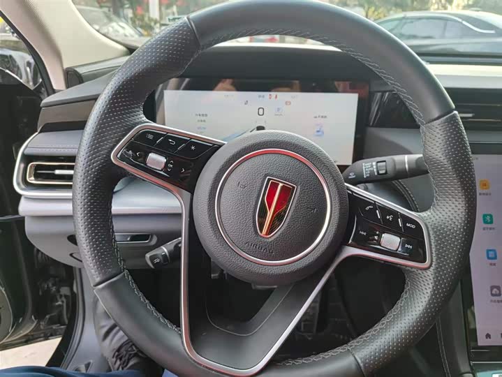 Фото 7 - Hongqi H5