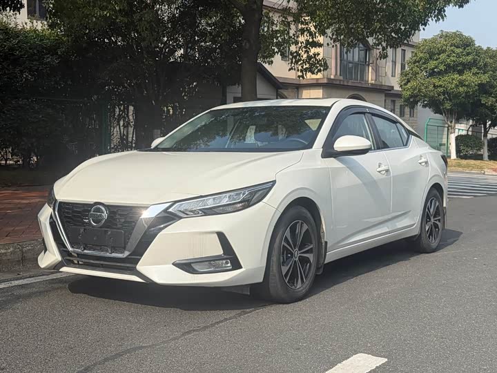Фото 1 - Nissan Sylphy