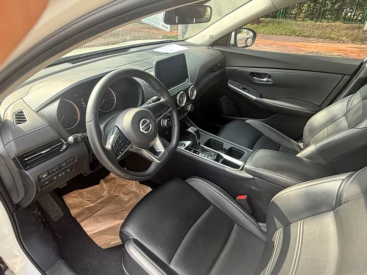 Фото 4 - Nissan Sylphy